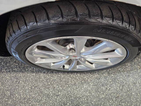 2013 Cadillac XTS Luxury Collection