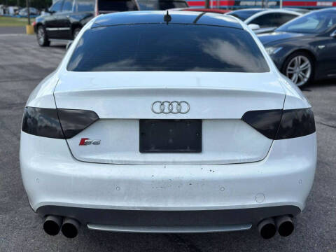 2010 Audi S5 4.2 quattro Premium Plus