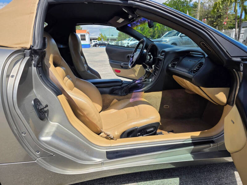 2001 Chevrolet Corvette