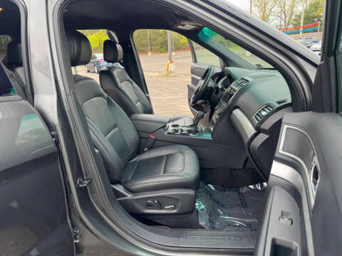 2017 Ford Explorer XLT