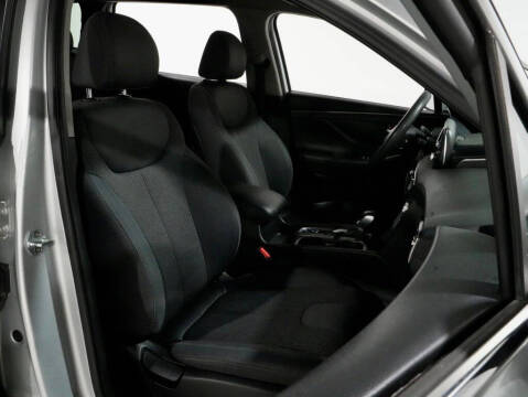 2019 Hyundai Santa Fe SE 2.4L