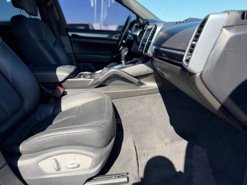 2016 Porsche Cayenne