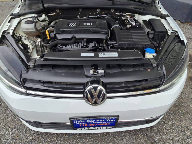 2018 Volkswagen Golf TSI S