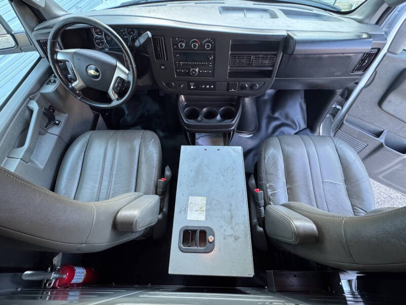 2017 Chevrolet Express 3500