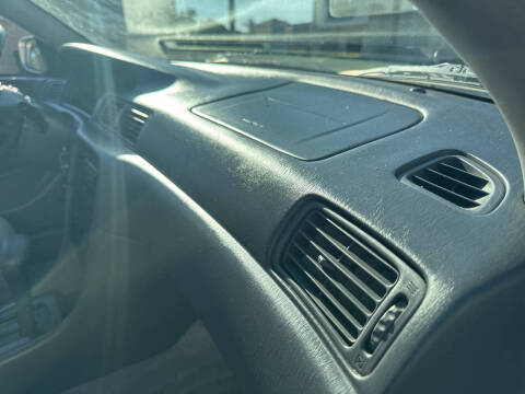 2000 Toyota Camry LE