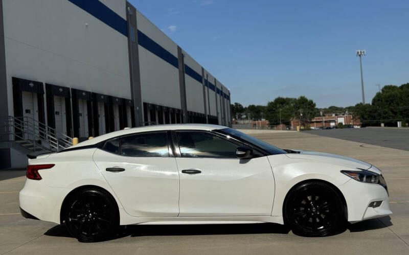 2017 Nissan Maxima 3.5 SR
