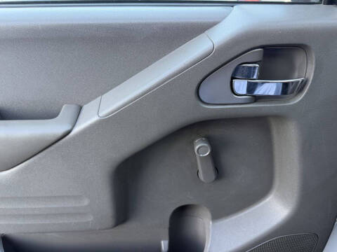 2019 Nissan Frontier S