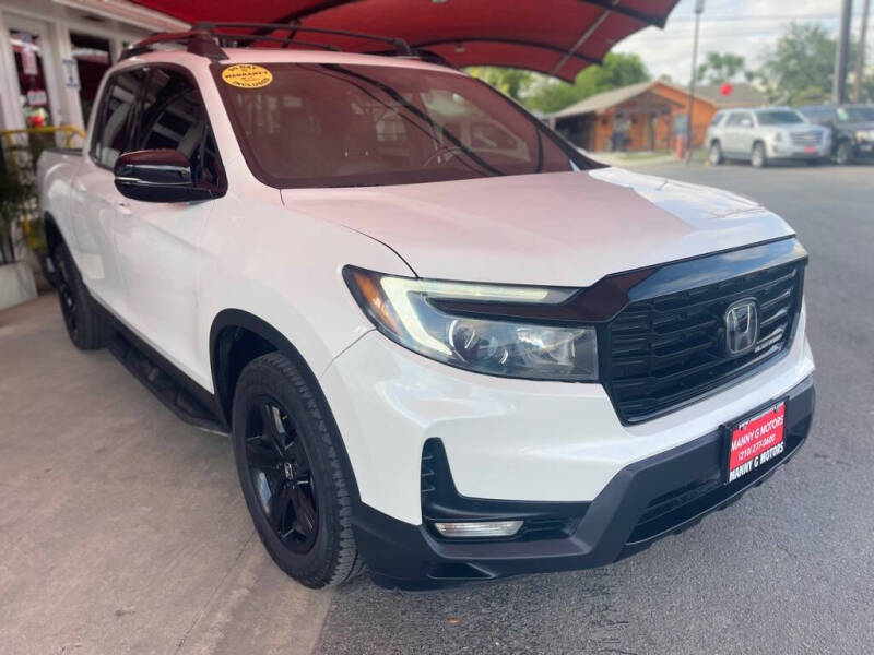 2021 Honda Ridgeline Black Edition's photo