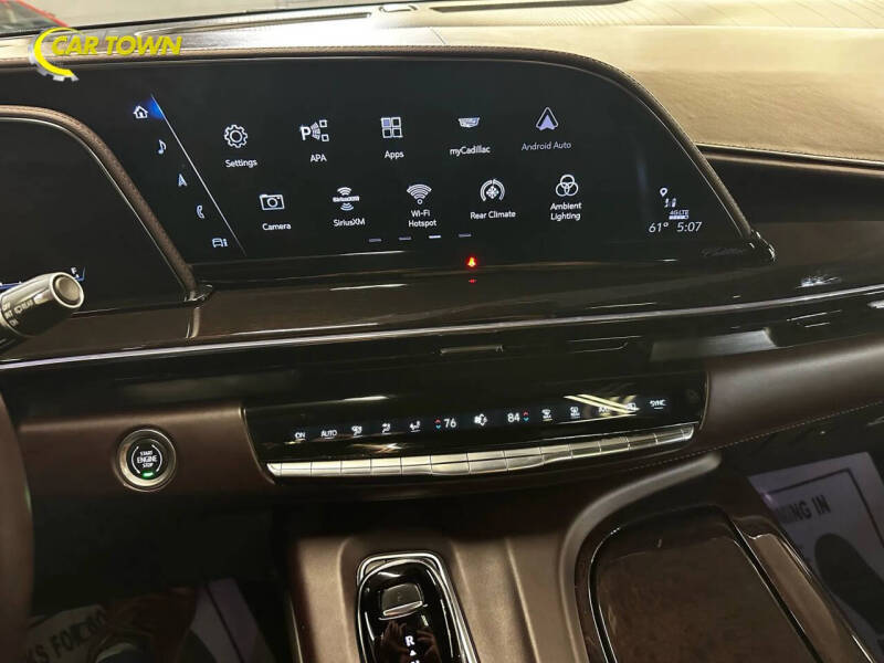2022 Cadillac Escalade ESV Premium Luxury Platinum