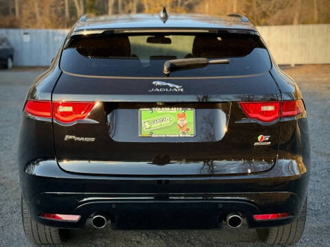 2017 Jaguar F-PACE S