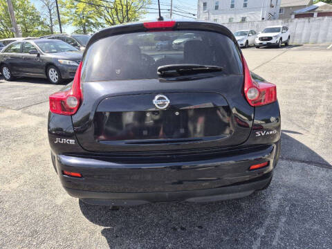 2011 Nissan JUKE S