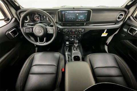 2025 Jeep Gladiator High Tide