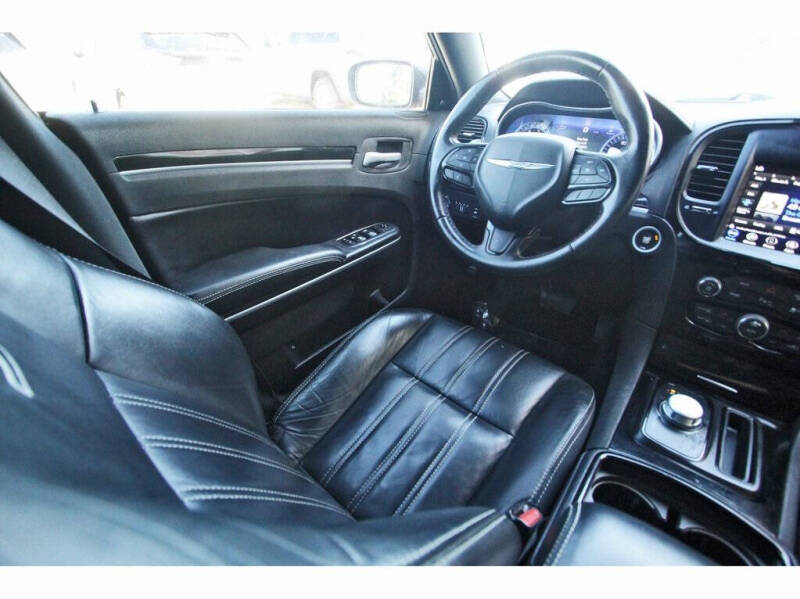 2021 Chrysler 300 S V6