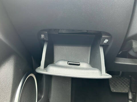 2012 Volkswagen Beetle 2.5L PZEV