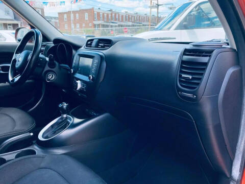 2019 Kia Soul +