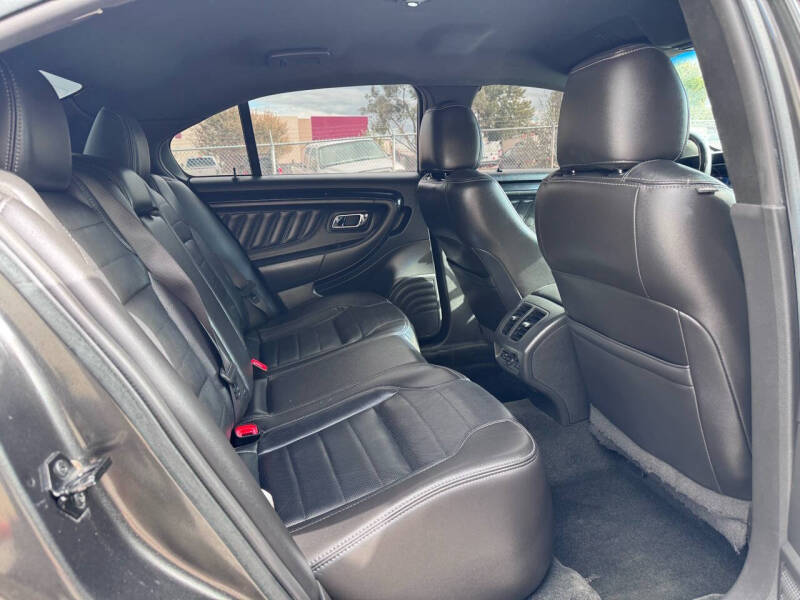 2016 Ford Taurus SHO