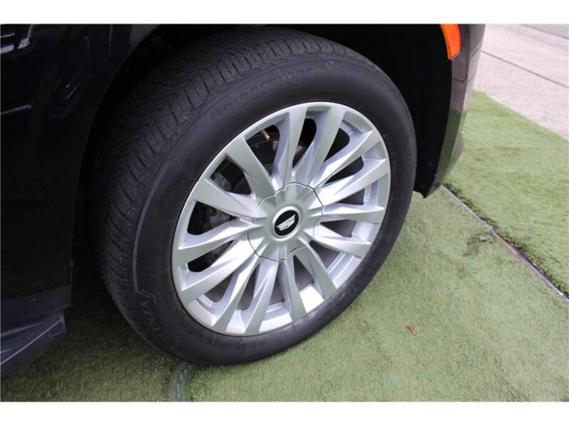 2023 Cadillac Escalade ESV Luxury