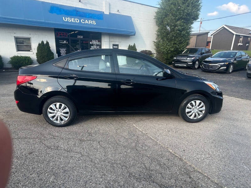 2016 Hyundai Accent SE