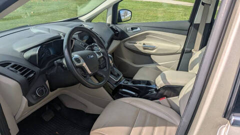 2017 Ford C-MAX Energi Titanium