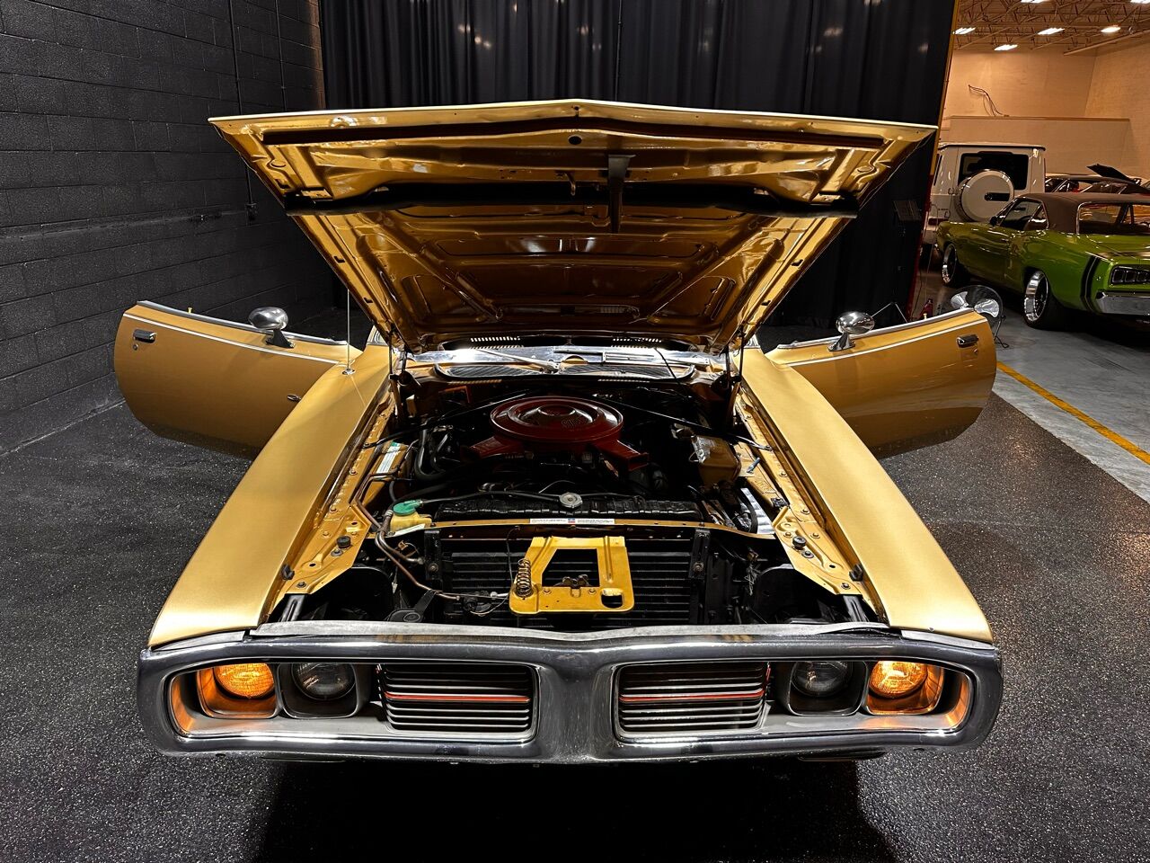 1973 Dodge Charger 33