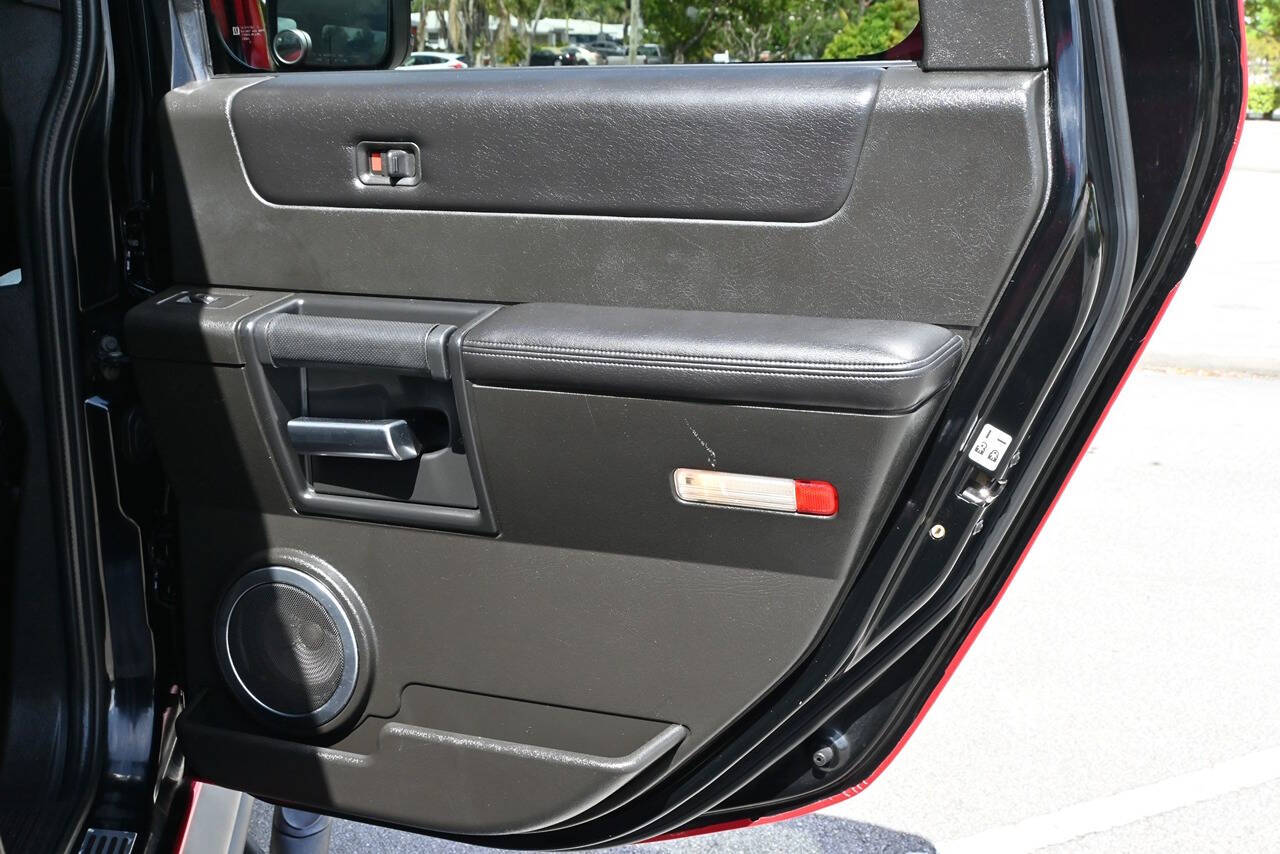 2006 HUMMER H2 74