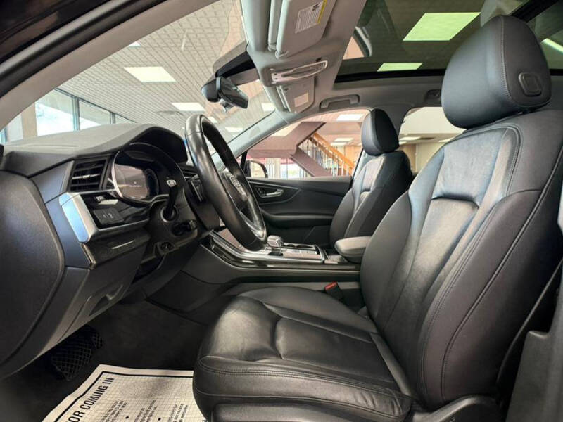 2022 Audi Q7 quattro Premium Plus 55 TFSI