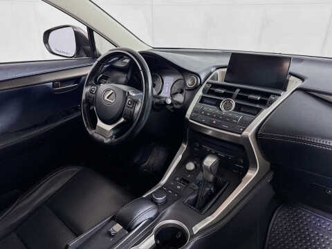 2017 Lexus NX 200t