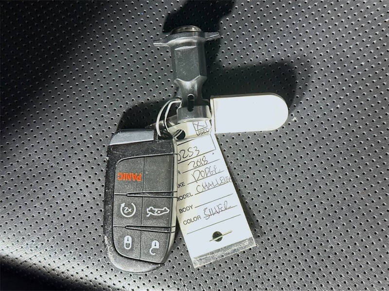 2018 Dodge Challenger SXT