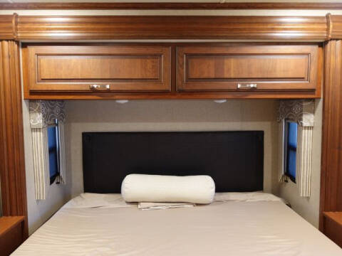 2018 Freightliner M2 106