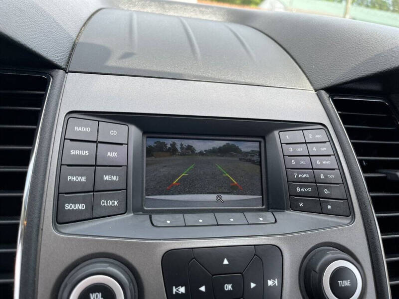 2018 Ford Taurus SE