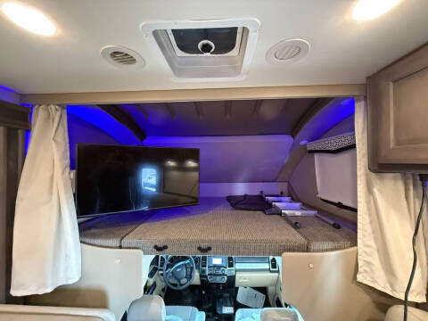 2021 Thor Motor Coach Omni