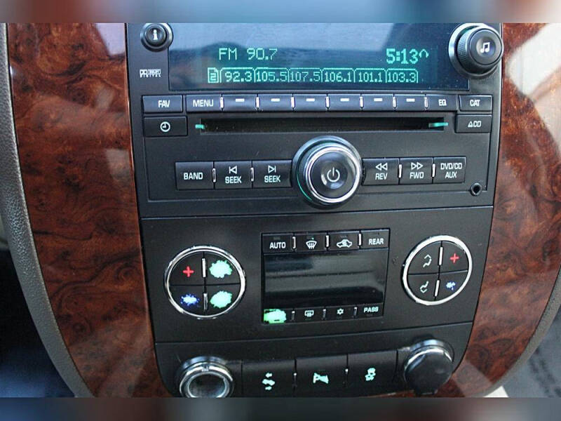 2013 Chevrolet Suburban LT