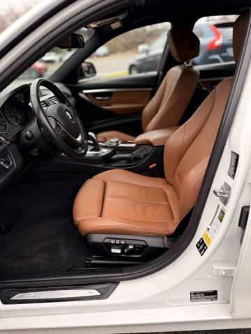 2016 BMW 3 Series 328i xDrive