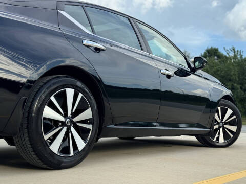 2021 Nissan Altima 2.5 SV