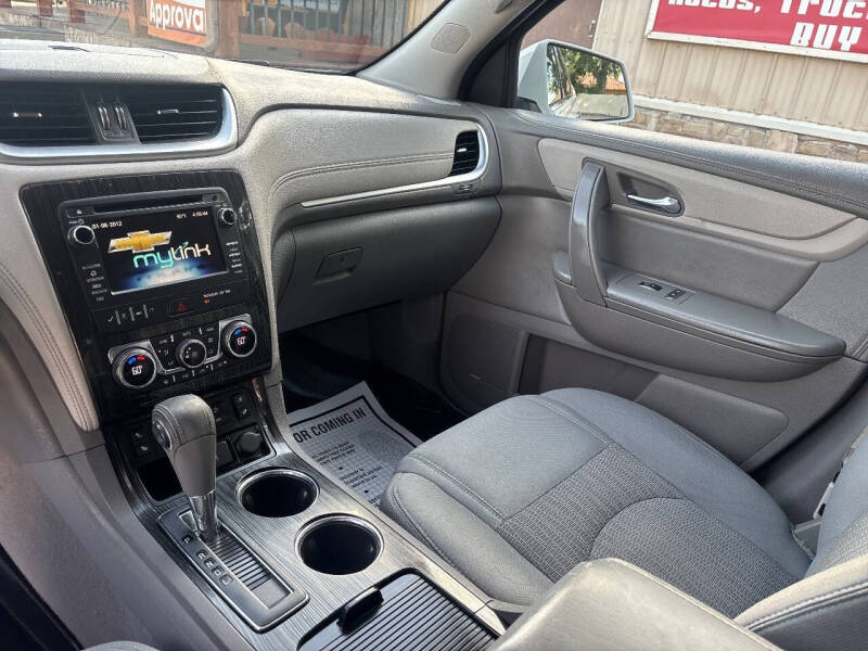 2016 Chevrolet Traverse LT