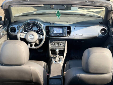 2013 Volkswagen Beetle Convertible 2.5L PZEV