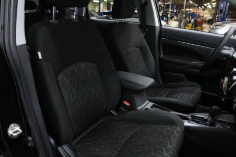 2022 Mitsubishi Outlander Sport LE