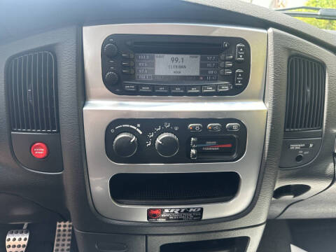 2004 Dodge Ram 1500 SRT-10