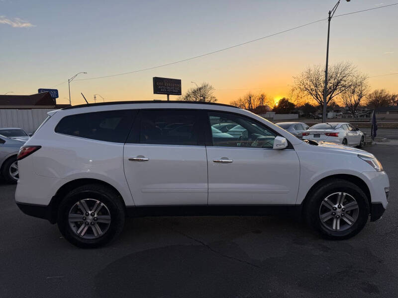 2017 Chevrolet Traverse LT