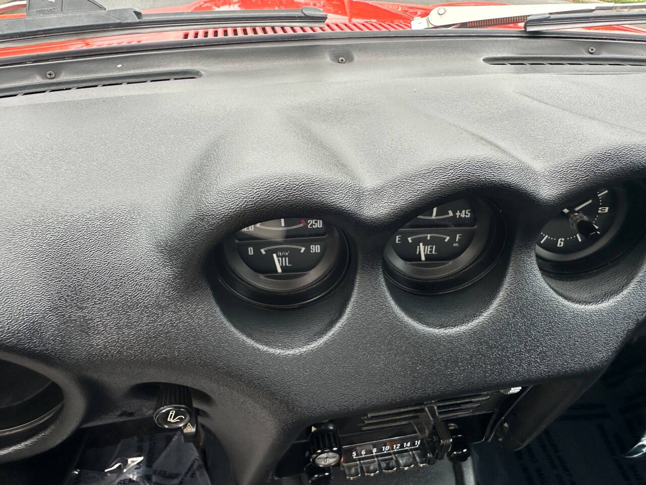 1972 Datsun 240Z 33