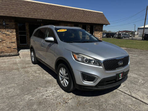 2018 Kia Sorento for sale at Fabela's Auto Sales Inc. in Dickinson TX