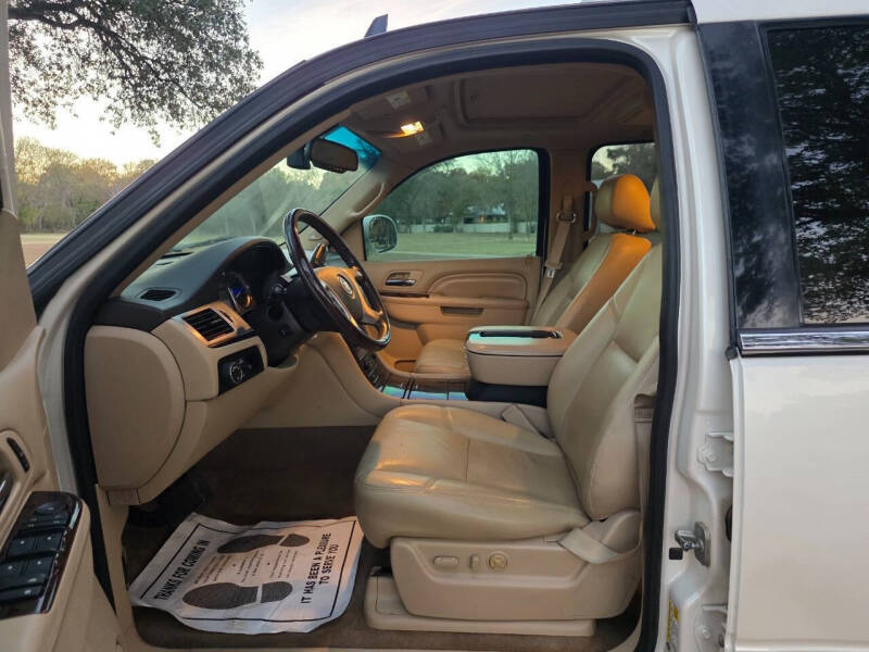 2013 Cadillac Escalade ESV Luxury