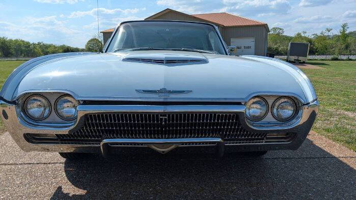1963 Ford Thunderbird