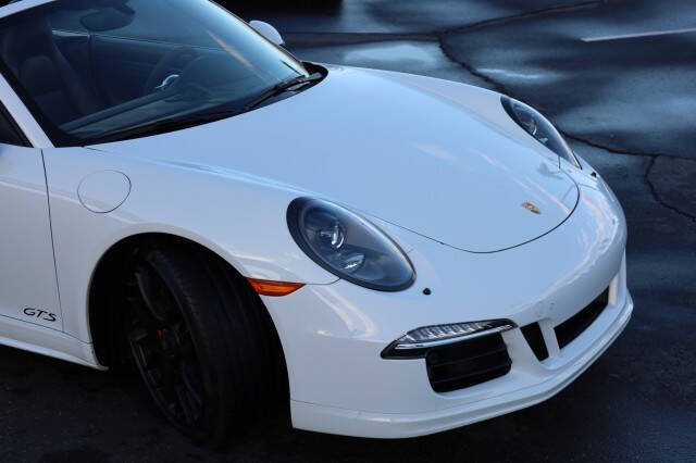 2015 Porsche 911 Carrera GTS