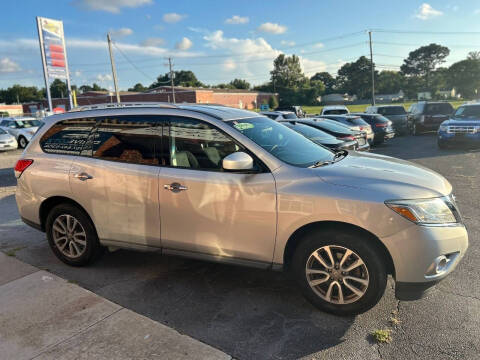 2014 Nissan Pathfinder SL