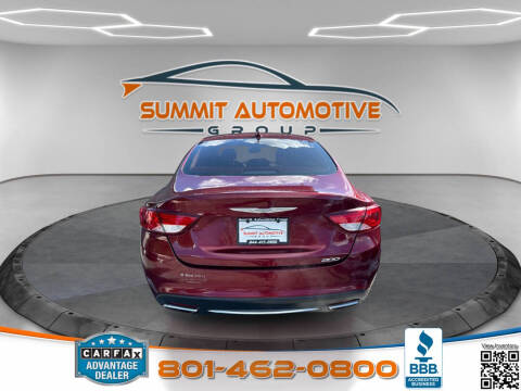 2016 Chrysler 200 Limited