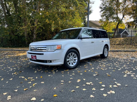 2009 Ford Flex for sale at Apex Motors Inc. in Tacoma WA