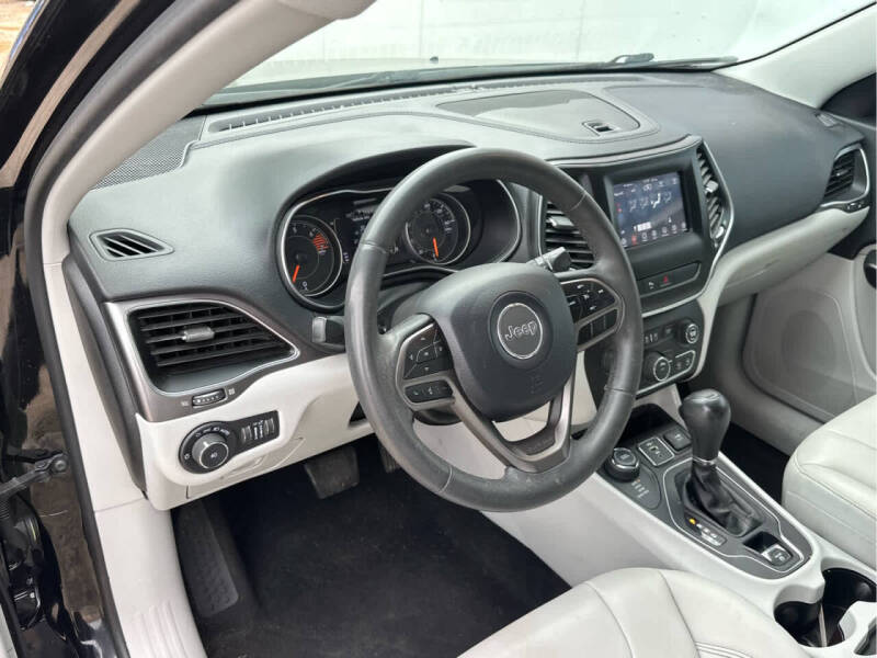 2020 Jeep Cherokee Latitude Plus