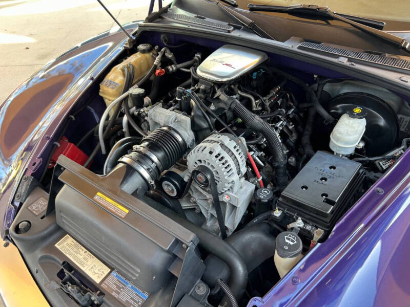 2004 Chevrolet SSR LS