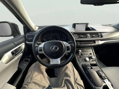 2011 Lexus CT 200h